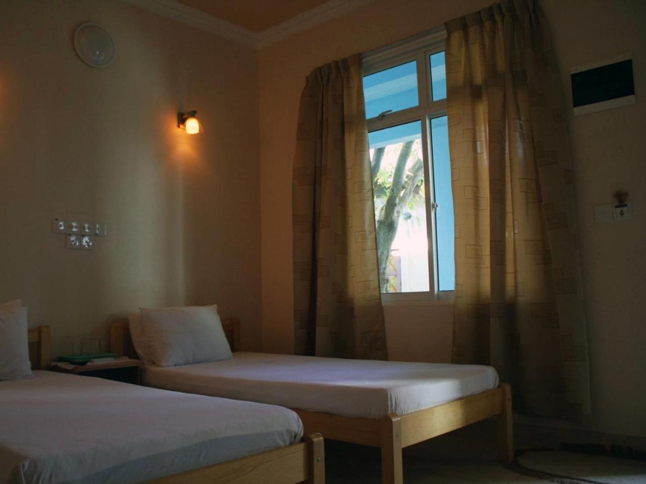 Dharavandhoo Stay Esterno foto
